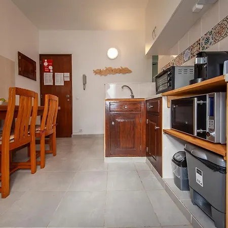 Apartment A13 - Channel Street Central *