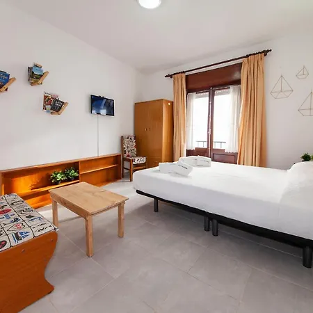 Apartment A13 - Channel Street Central